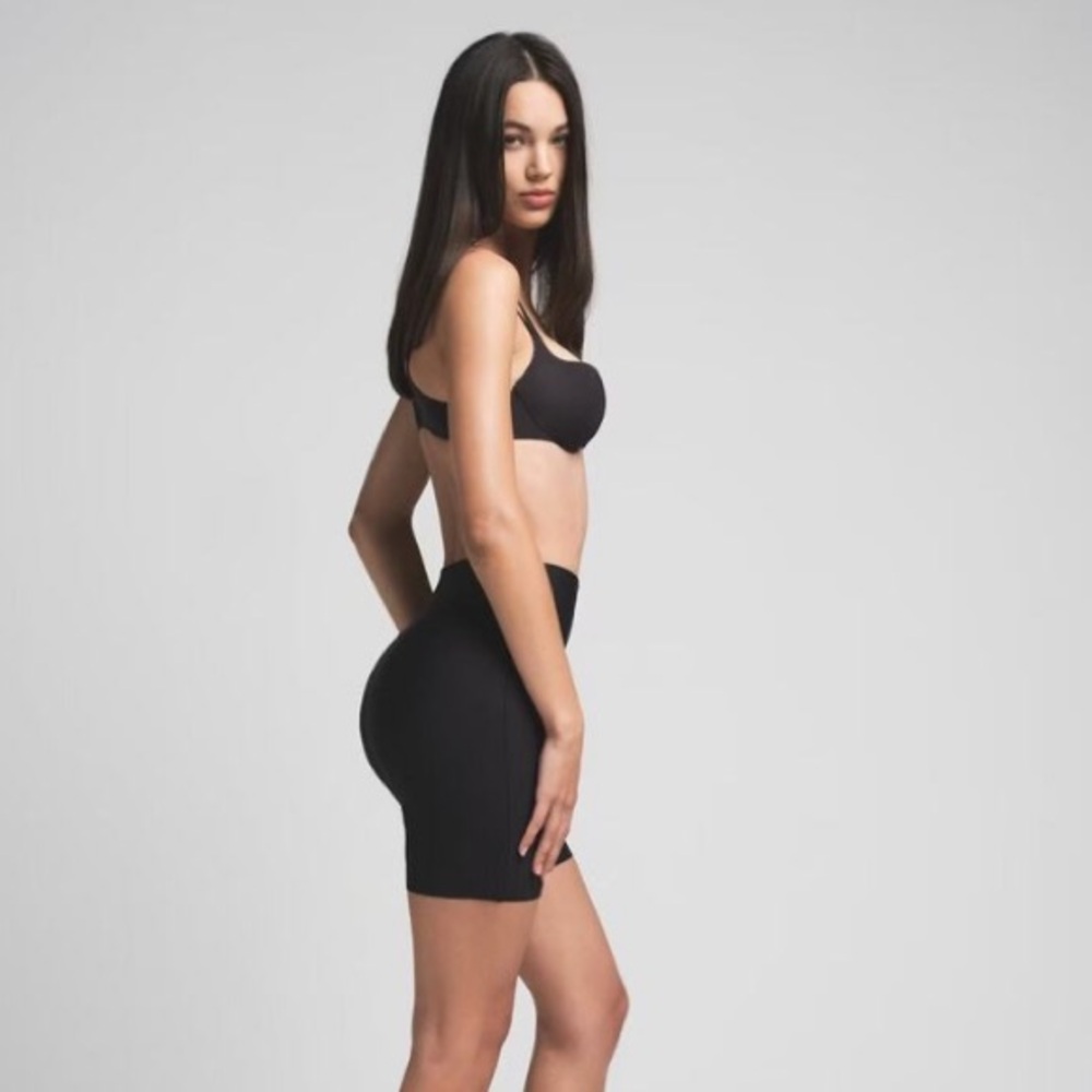 NEW Skims Body Butt Enhancing Padded Shorts, Black Onyx, Size XL BBL